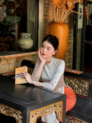 áo dài nữ truyền thống