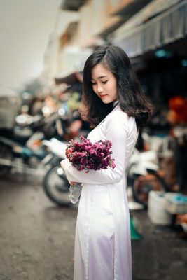 chụp hình tết với áo dài cách tân